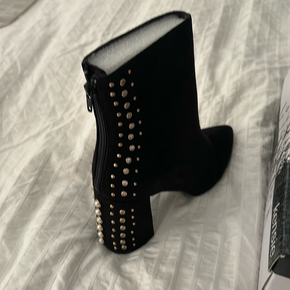 Kensie black microfiber ankle boots new in box